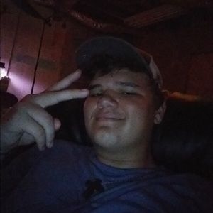 Meet your Posher, Devin